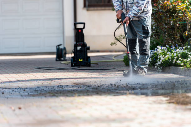 Best Best Pressure Washing Companies  in Manitowoc, WI